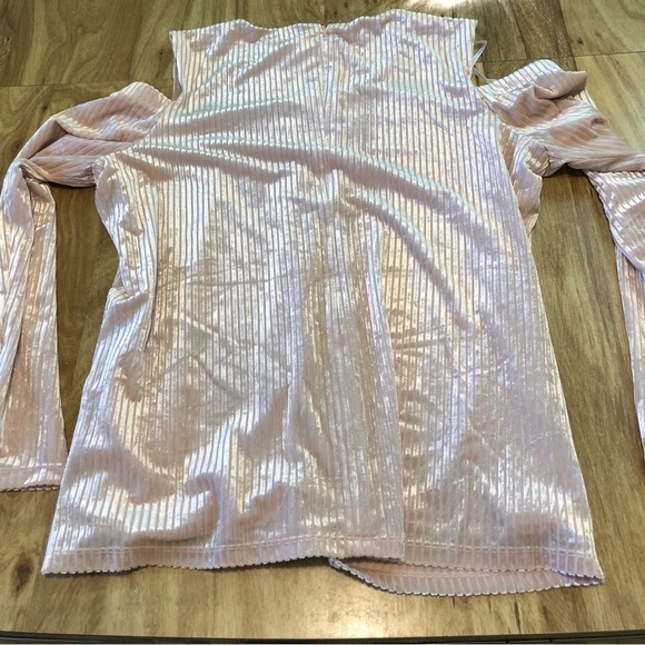 NWT Calvin Klein Cold Shoulder Lined Pale Pink Long Sleeve Top Size Large - Picture 10 of 10